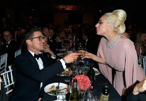 gala_amfar4.jpg (480×332)