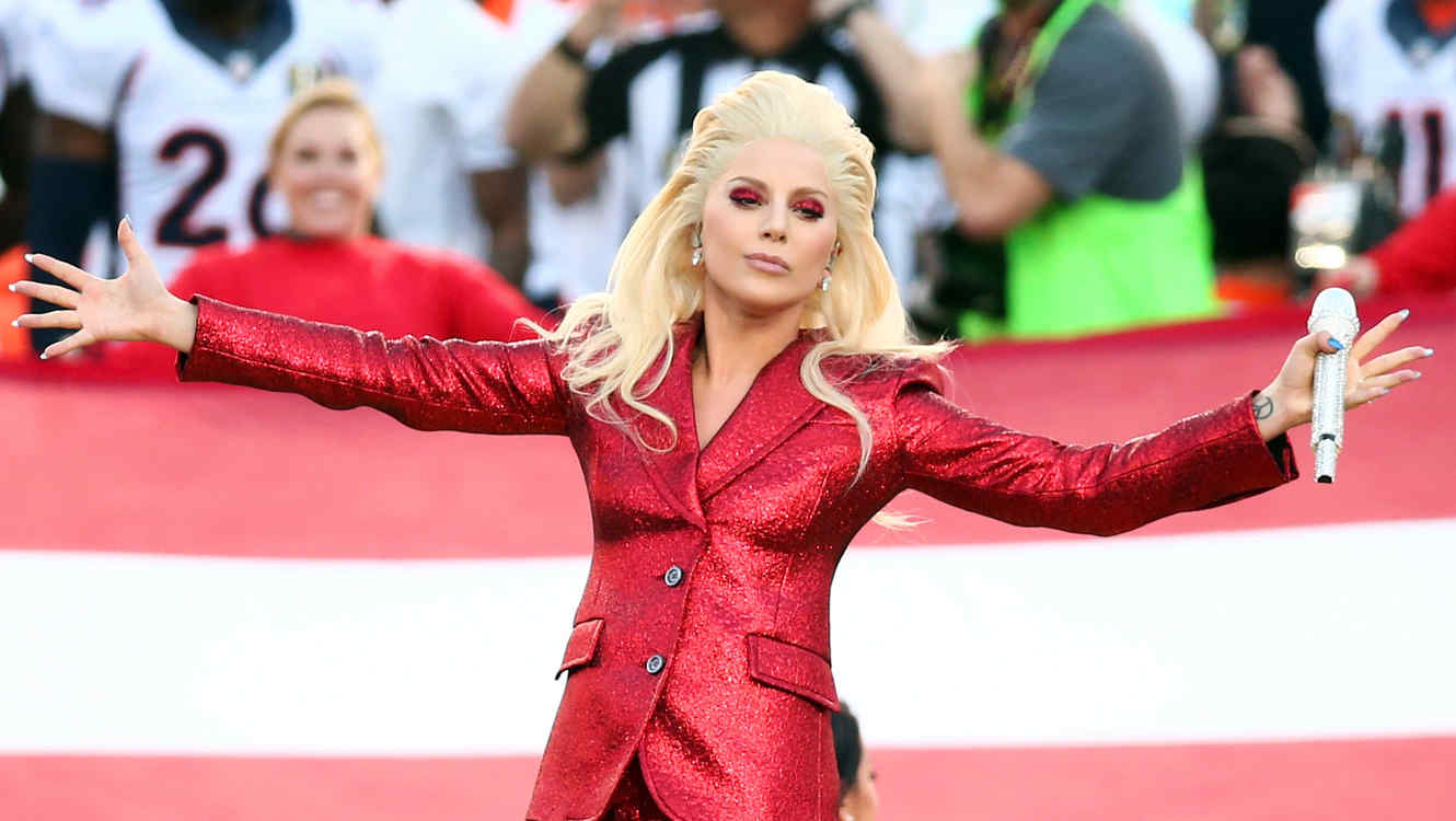 lady-gaga-super-bowl-50.jpg (1330×750)